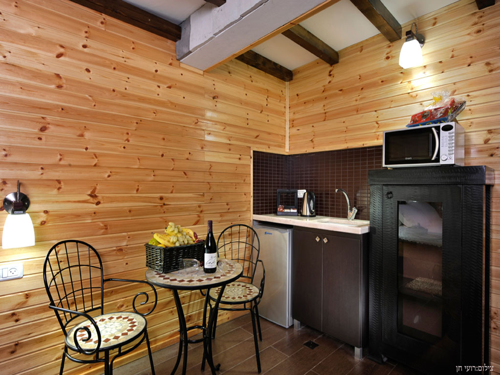 צימרים לפי שעה בשזור - בקתות בלב