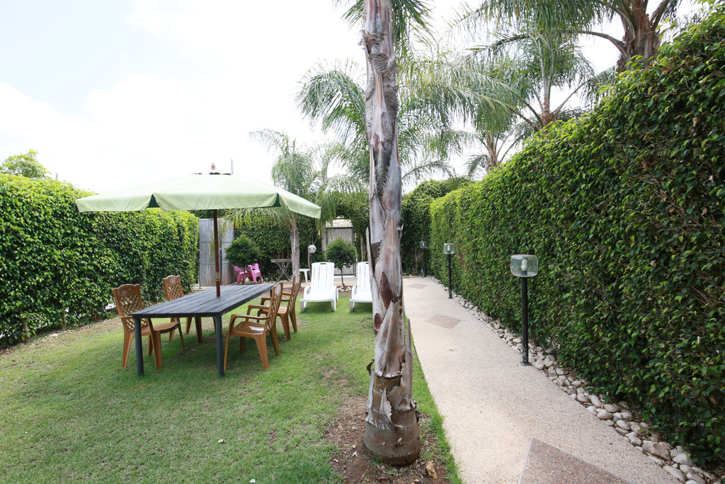 צימרים לפי שעה במגדים - בקתות עץ בכפר