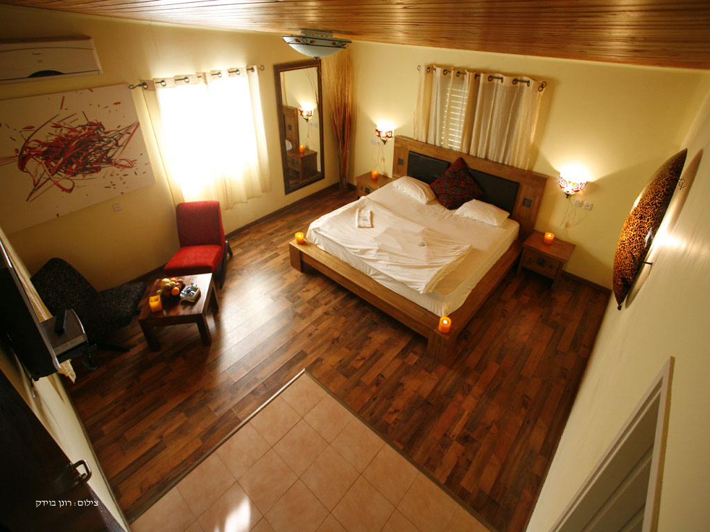 השכרת חדרים לפי שעות בשרון - מקום בטבע, בצרה